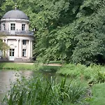 Schloss Pillnitz 4* Drezda