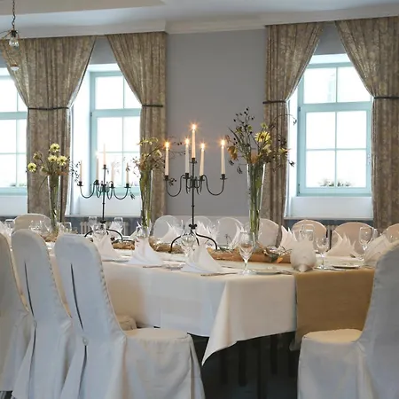 Schloss Pillnitz Hotel 4*