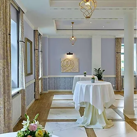Schloss Pillnitz Hotel Dresden