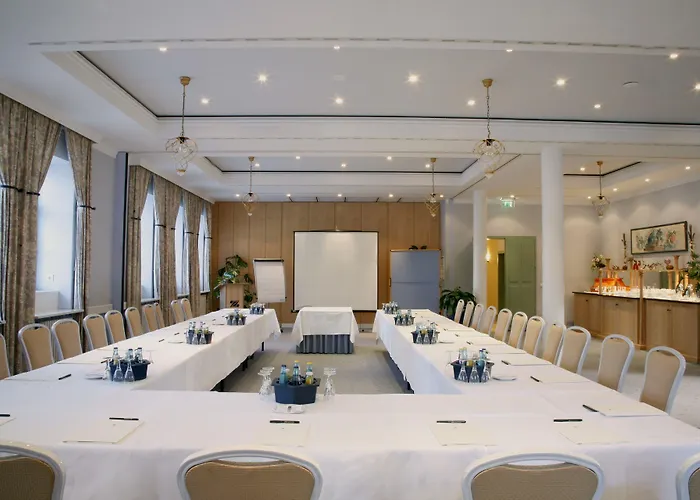 Schloss Pillnitz Отель Дрезден